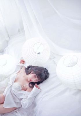 蕾丝女孩_超清影视在线观看